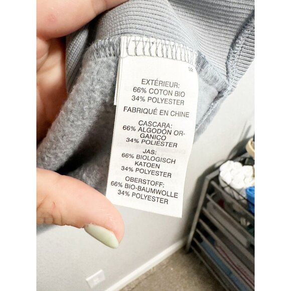 Vuori Restore Oversized Blue/Gray Women's Sweatshirt - Picture 6 of 8